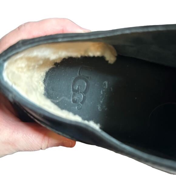 UGG Australia Bristol Men's Black Leather Slip On Shoes size US 9 1/2 - Picture 11 of 13